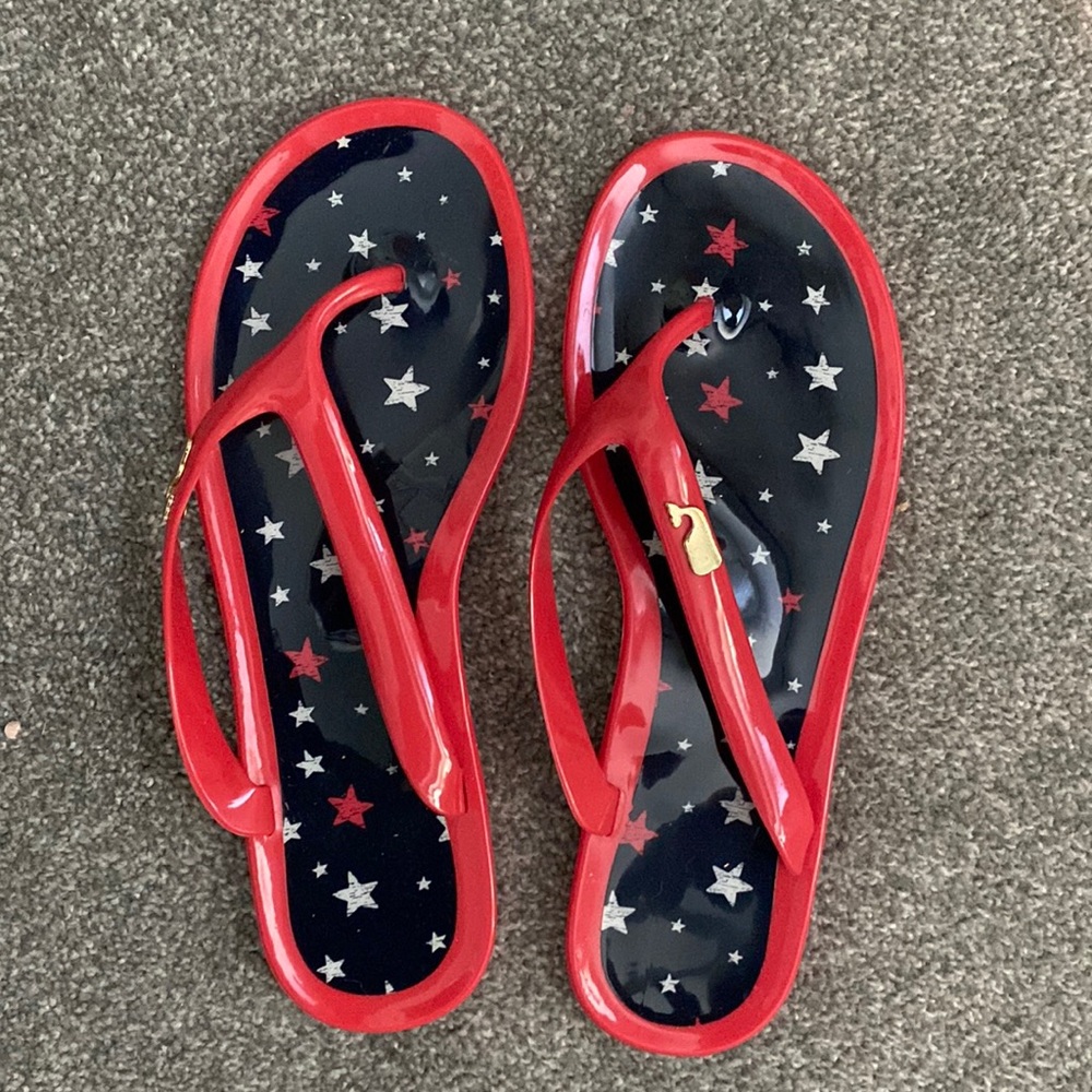 Vineyard Vines Flip Flops